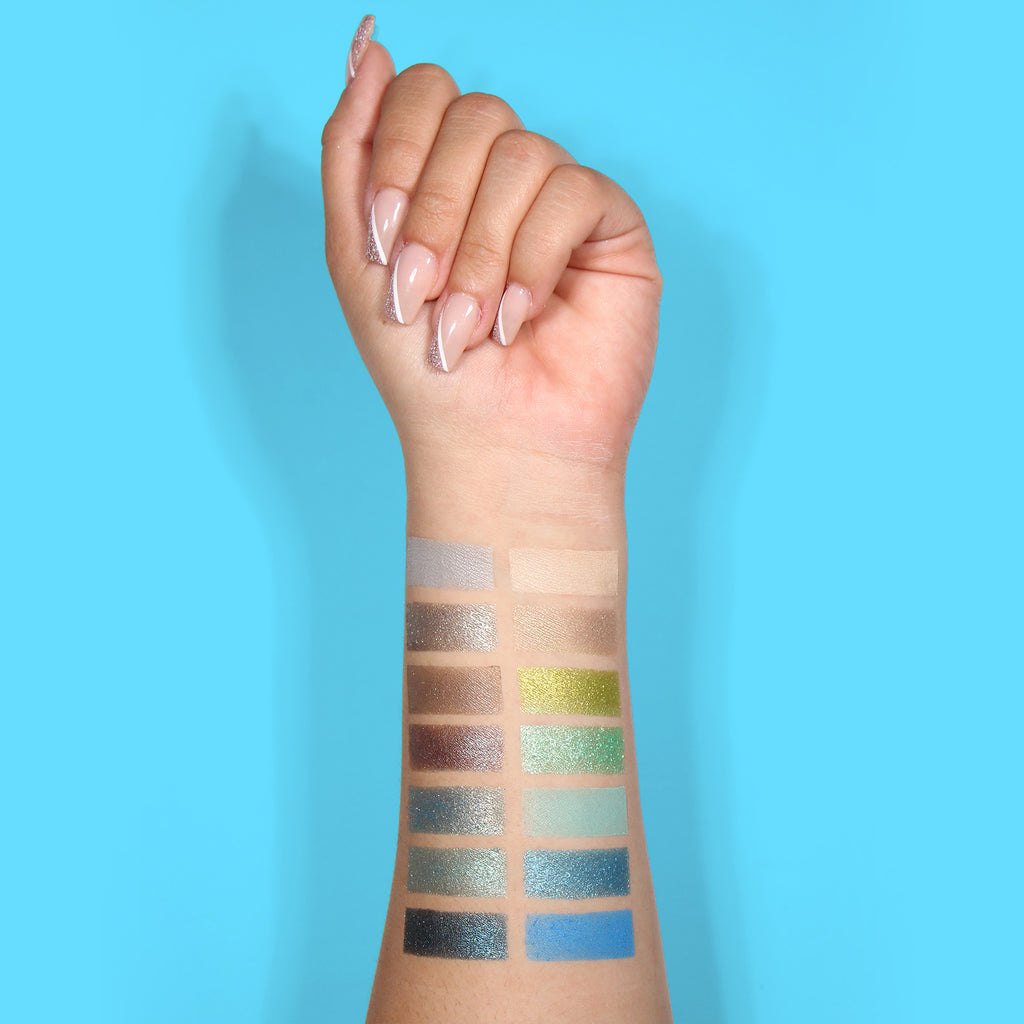 Coastal Chill Eyeshadow Palette - Blue Lagoon